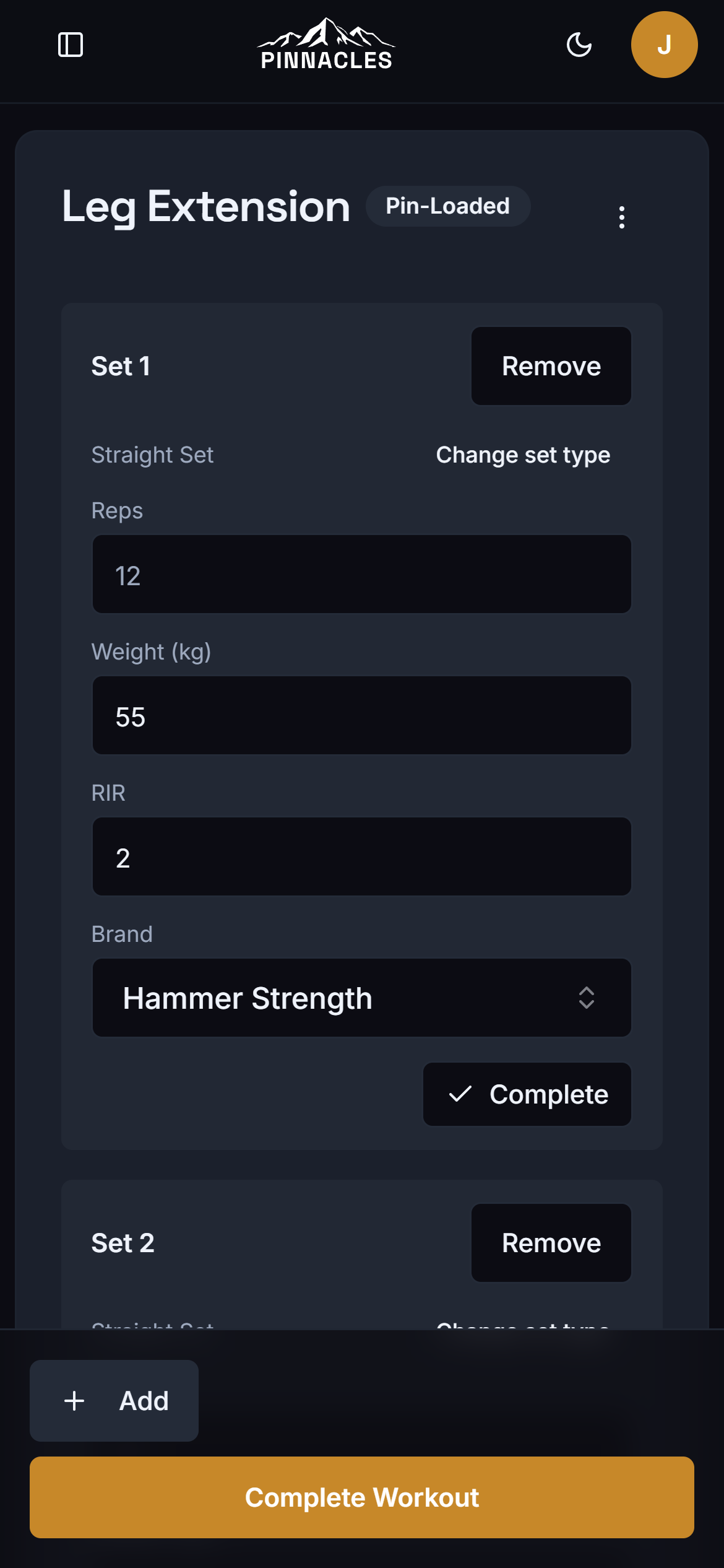 Pinnacles session screen for logging sets, reps, and RIR during a workout